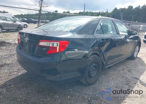 2012 Toyota Camry Le z USA, uszkodzony, nr VIN 4T1BF1FK5CU068082